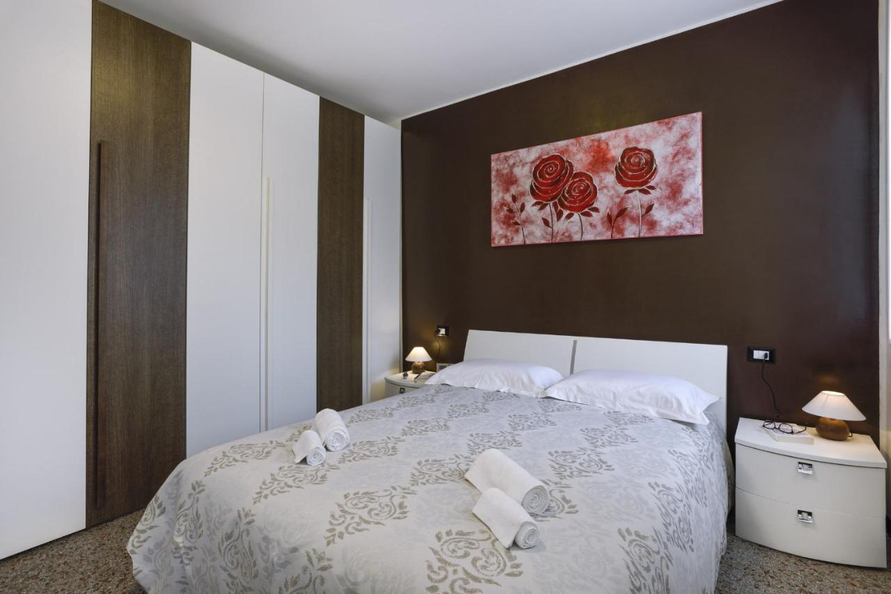 Brick House Treviso Apartment Bilik gambar